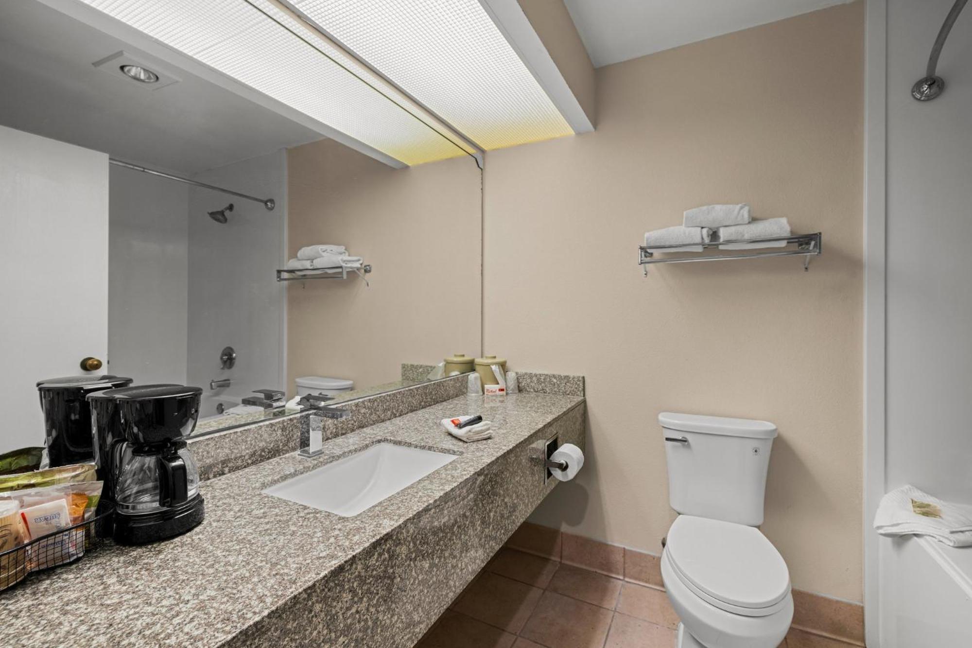 Red Roof Inn & Suites Albany, Ga Dış mekan fotoğraf