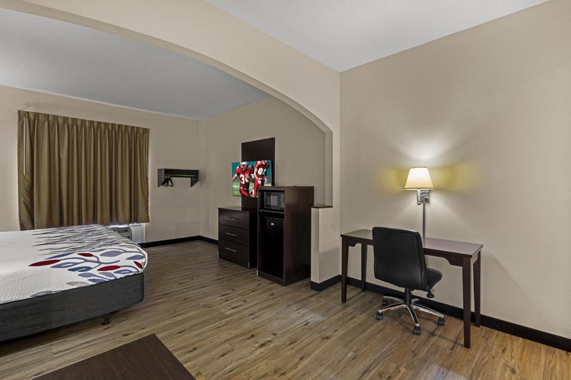 Red Roof Inn & Suites Albany, Ga Dış mekan fotoğraf