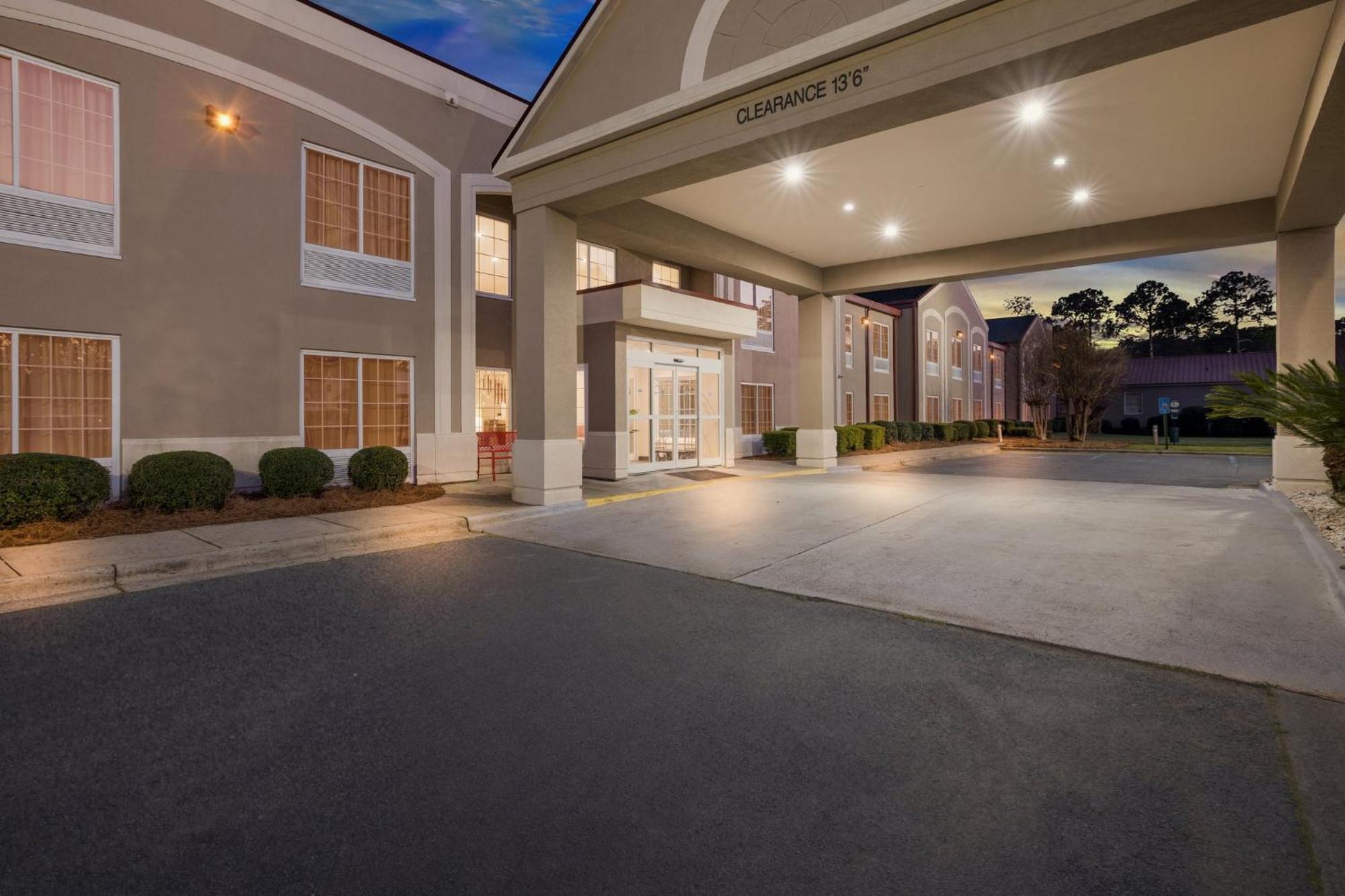 Red Roof Inn & Suites Albany, Ga Dış mekan fotoğraf
