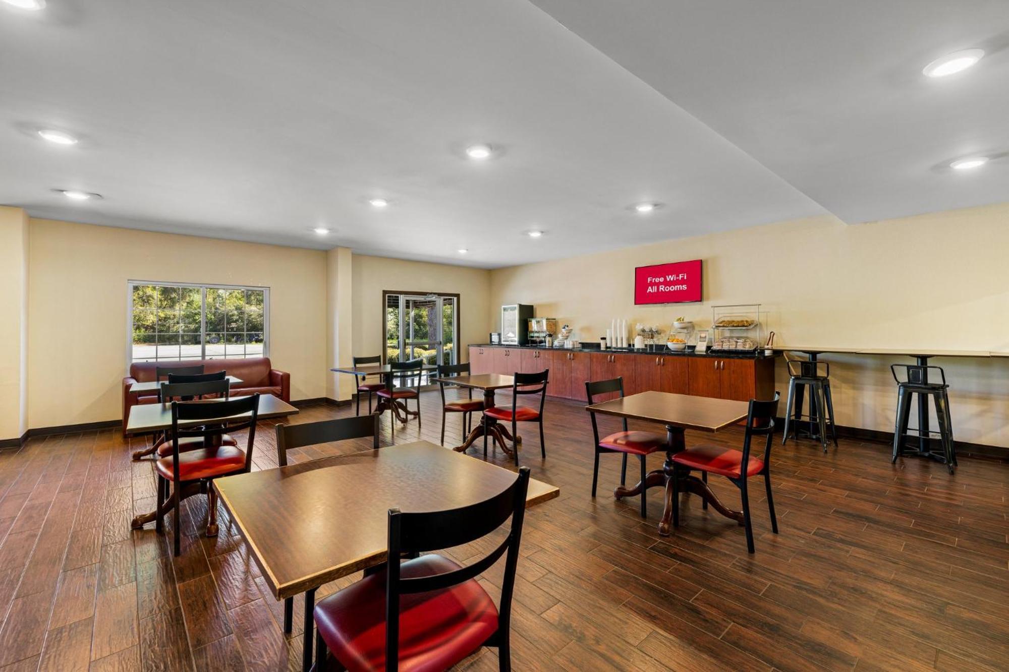 Red Roof Inn & Suites Albany, Ga Dış mekan fotoğraf