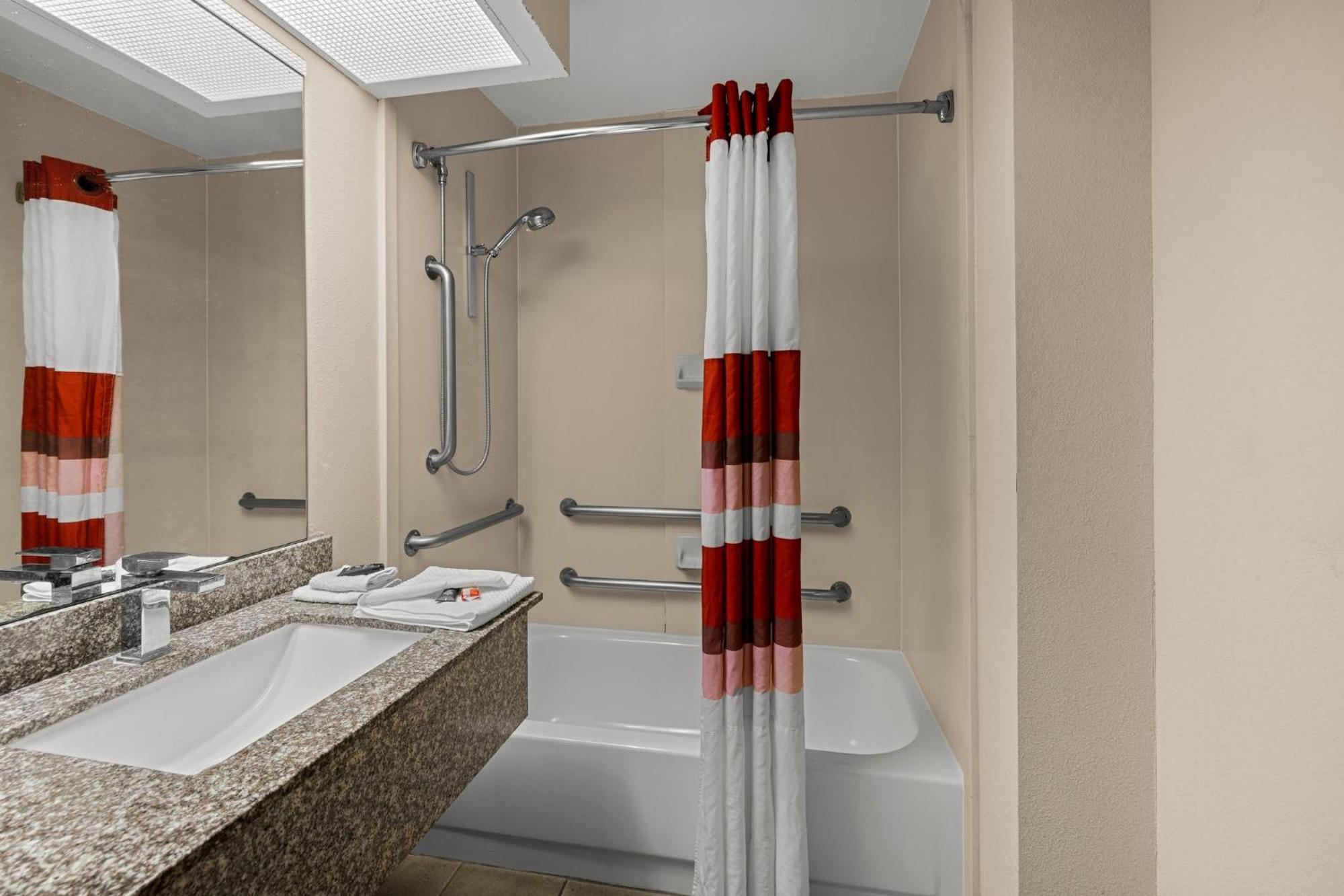 Red Roof Inn & Suites Albany, Ga Dış mekan fotoğraf
